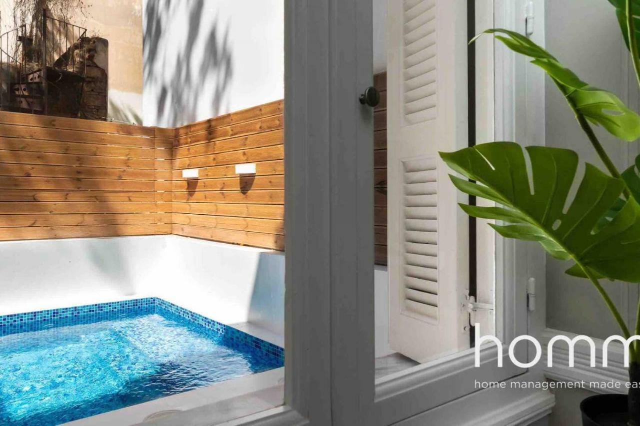 Nemeseos 1St Floor Homm Apartment With Roof Garden And Wading Pool アテネ エクステリア 写真