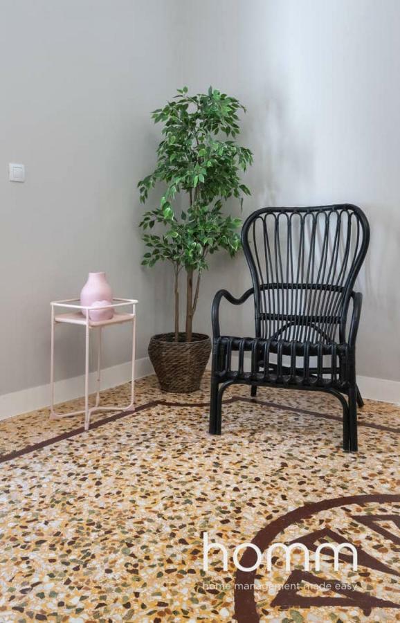 Nemeseos 1St Floor Homm Apartment With Roof Garden And Wading Pool アテネ エクステリア 写真